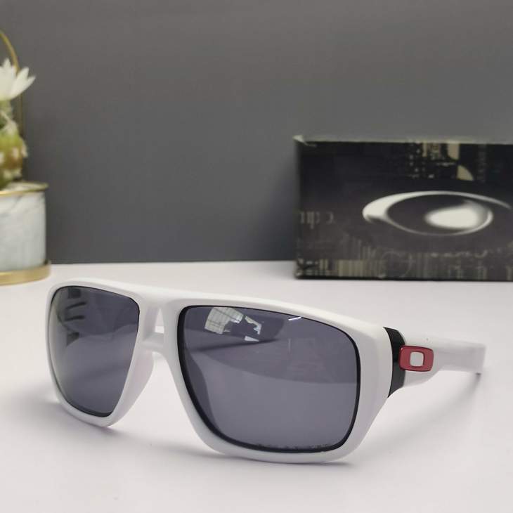 Picture of Oakley Sunglasses _SKUfw66124077fw